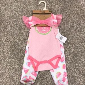 NWT Chick Pea 3-6month Outfit